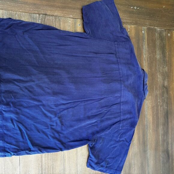 Tommy Bahama Men's Blue Short Sleeve Shirt - Picture 6 of 6
